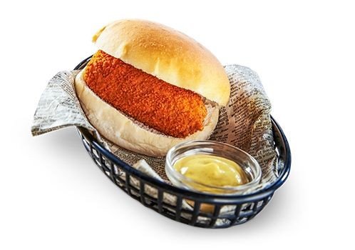 Broodje kroket – een eerbetoon aan de frituurcultuur van Foodmaster, waar we genieten van de klassieke cafetaria-snacks die al bijna 100 jaar onderdeel zijn van de Nederlandse traditie